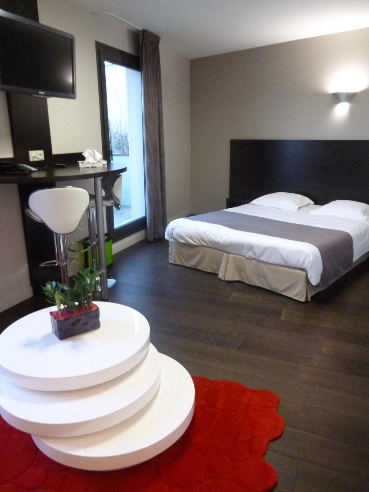 Logis Hotel Terre De Loire Belleville-sur-Loire Exteriér fotografie