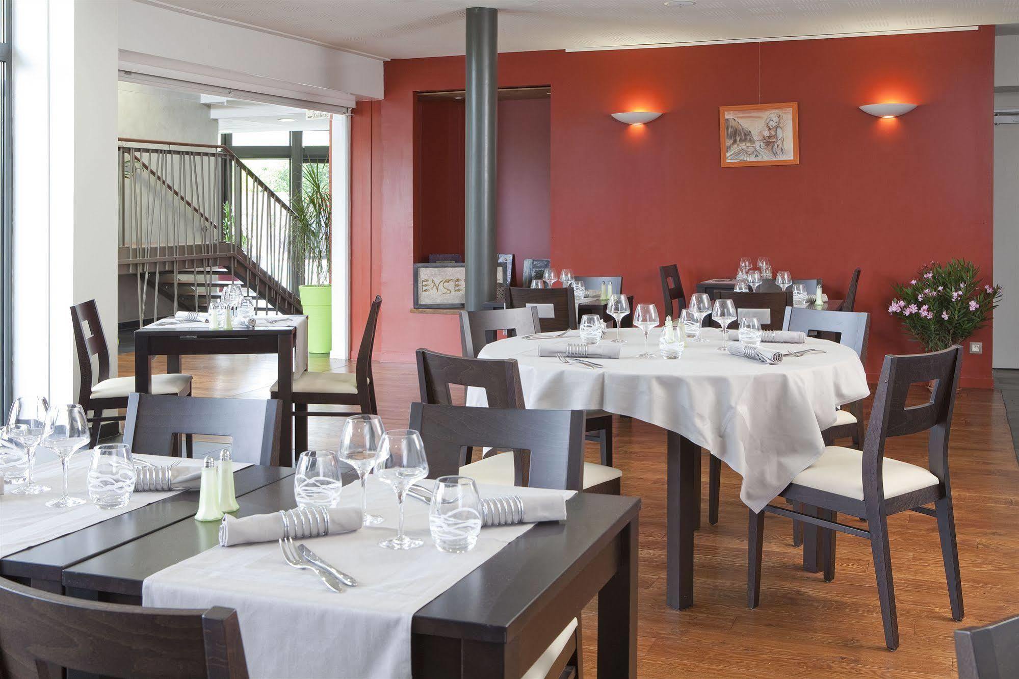 Logis Hotel Terre De Loire Belleville-sur-Loire Exteriér fotografie